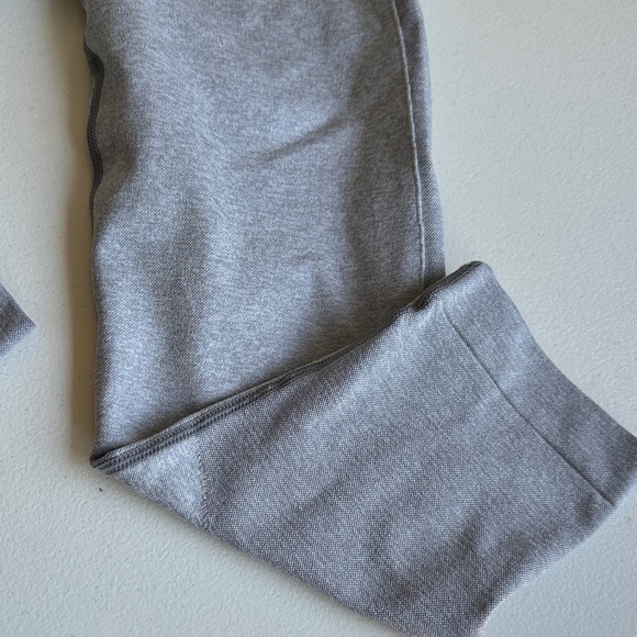 Gymshark Gray and Blue Leggings with Stretchy Waistband - Picture 2 of 4